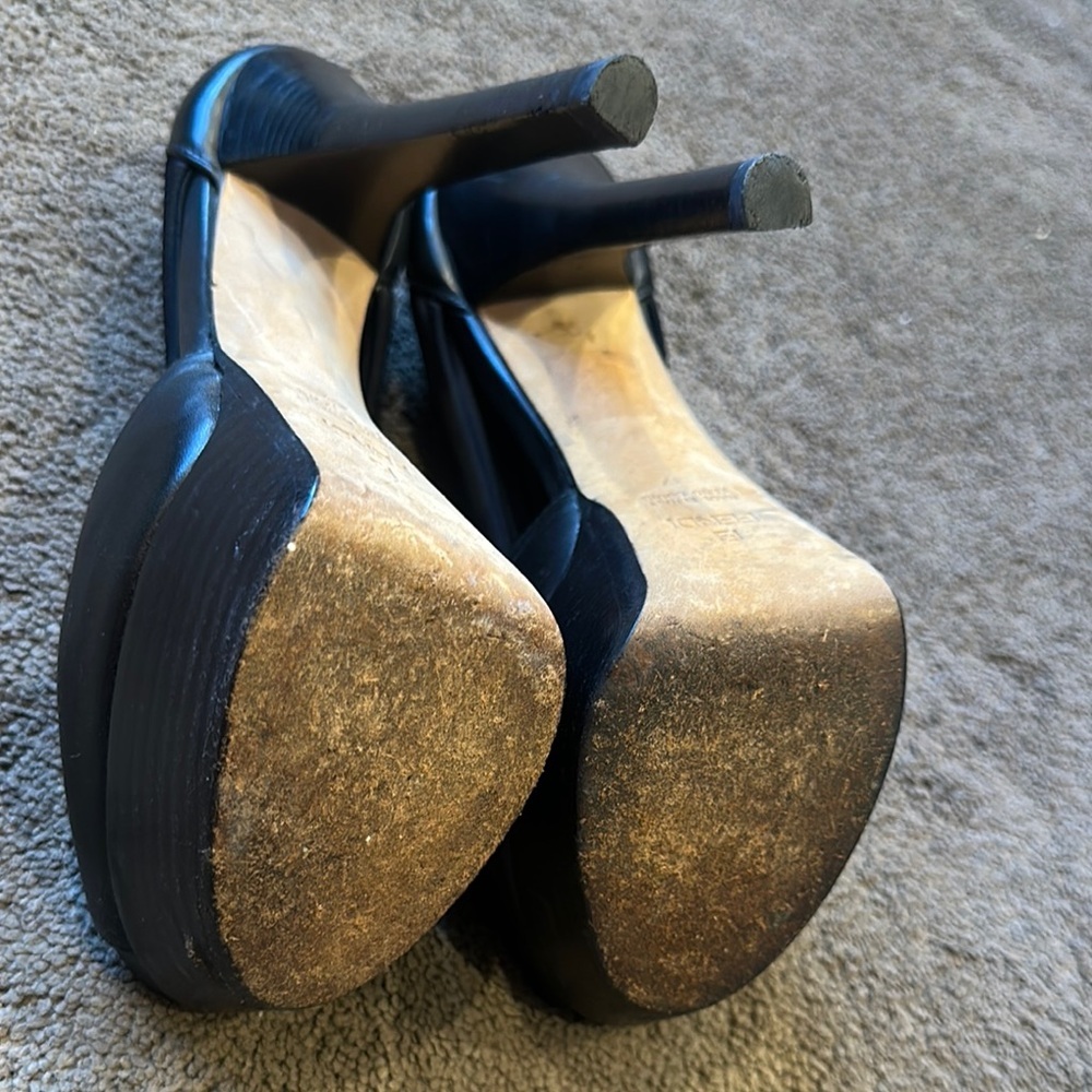 Fendi Women's Black Peep-Toe Shoes - Authentic - Picture 8 of 13